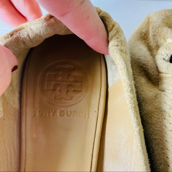 Tory Burch Reva Ballet Suede Flats Tan Size: 6 - Picture 5 of 8